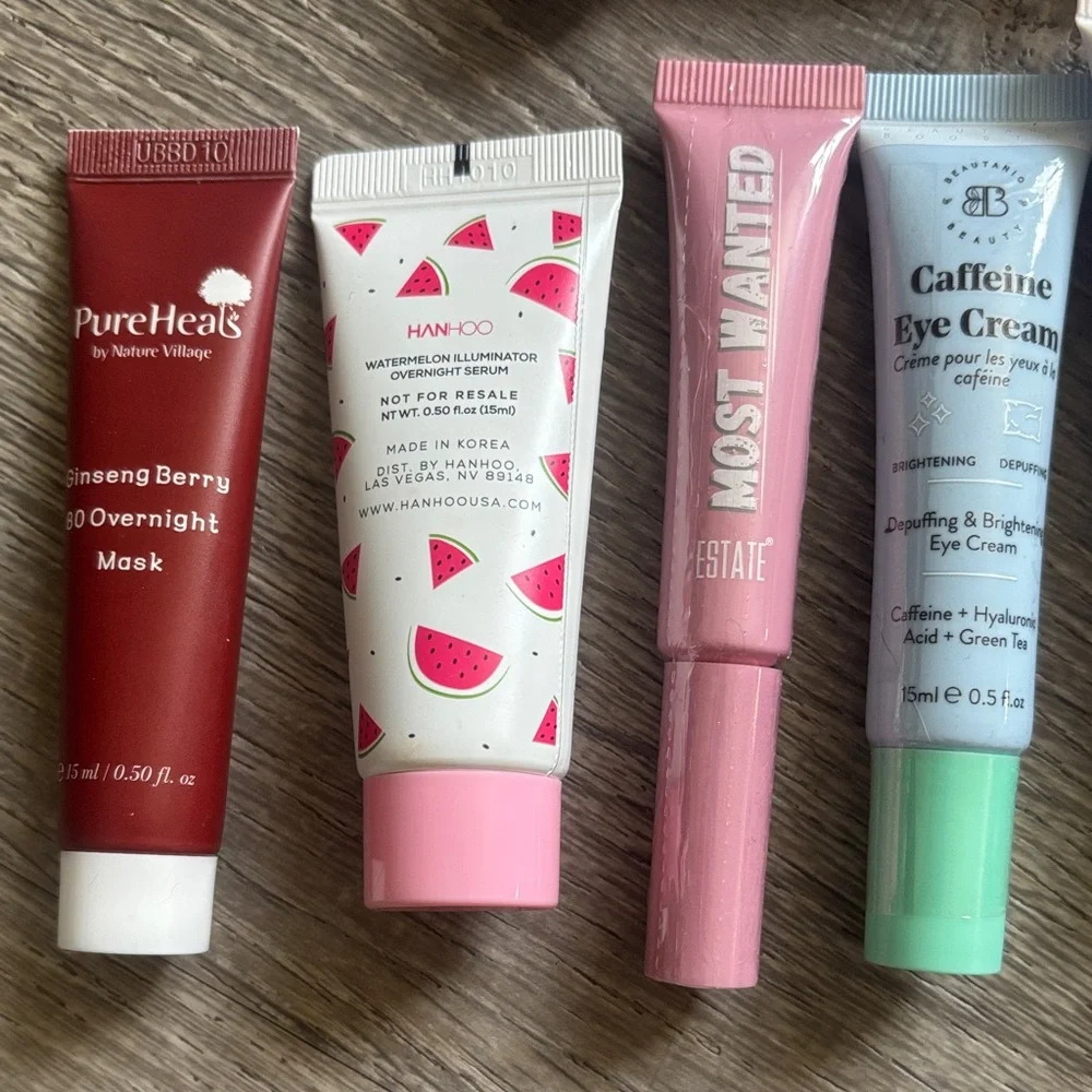 Makeup bundle